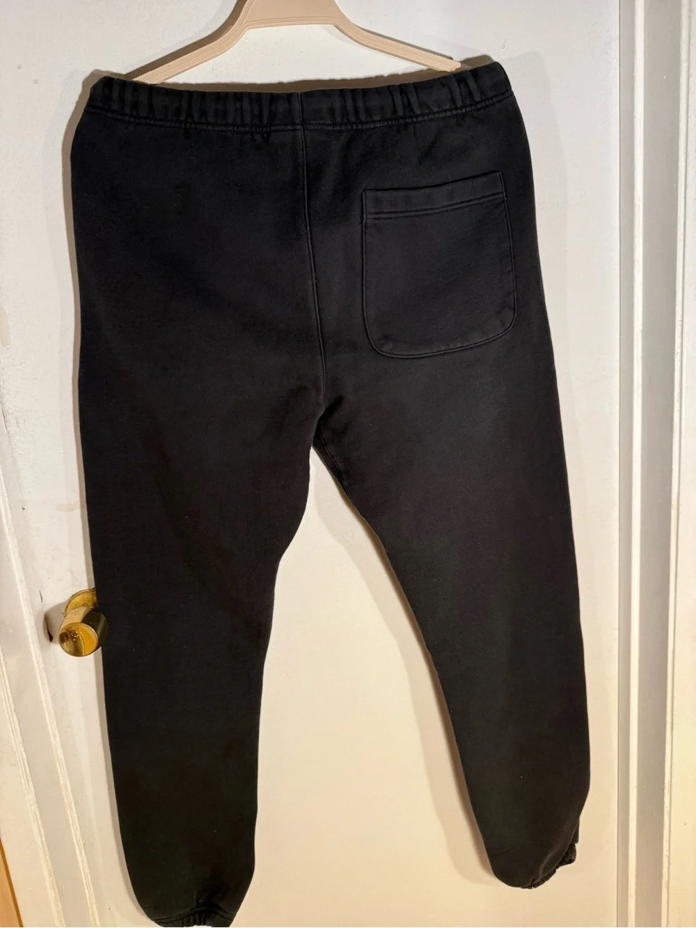 Essentials minimal joggers